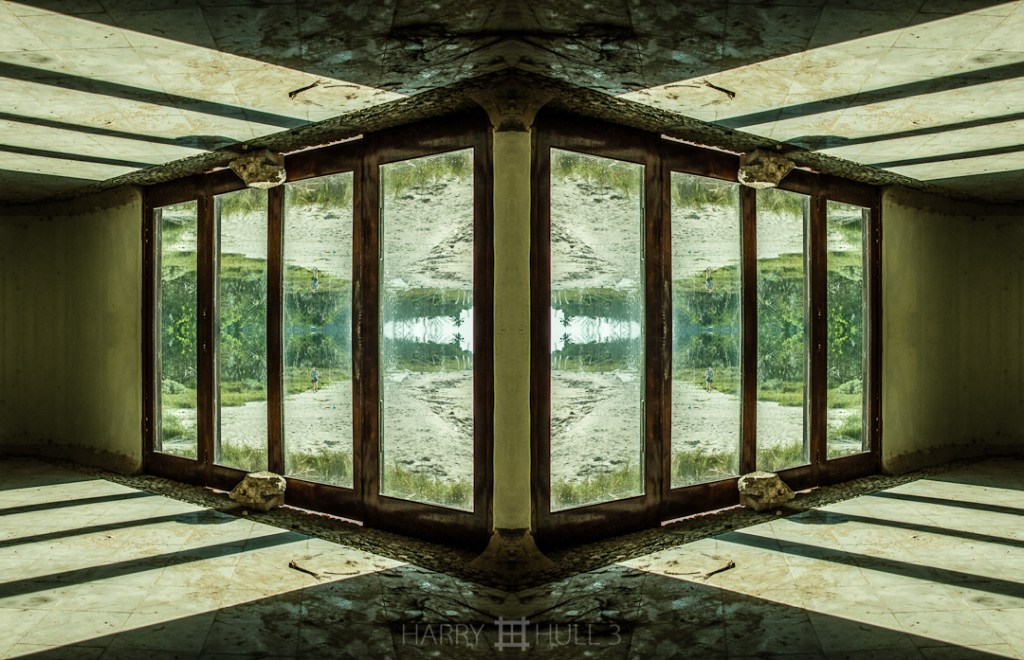 Abandoned (Mandala-Mexico 2007 C020-Edit-2)