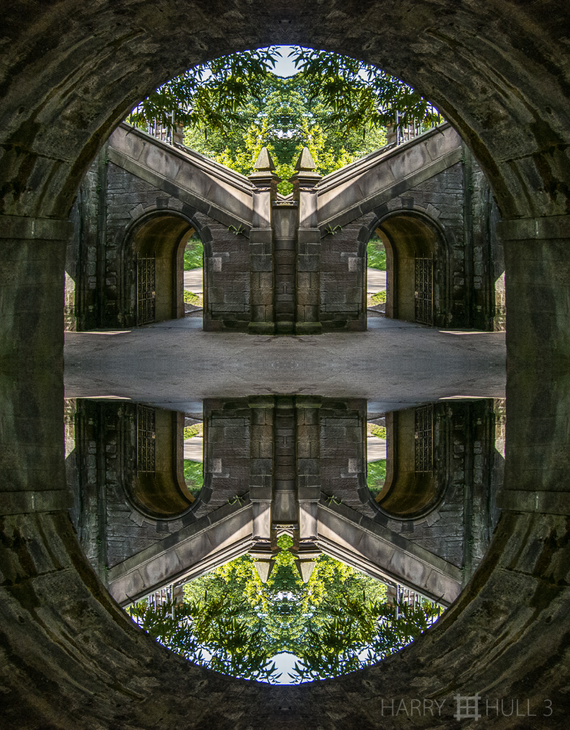 Garden portal (Mandala-HH3_120605_0534-Edit)